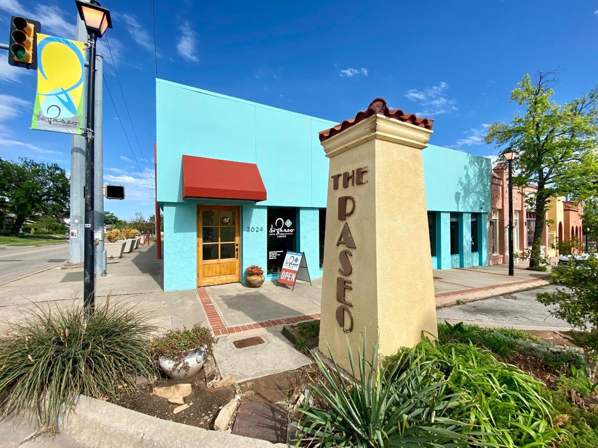 Cozy & Comfy - Few Blocks Away From Plaza District Apartment Oklahoma City